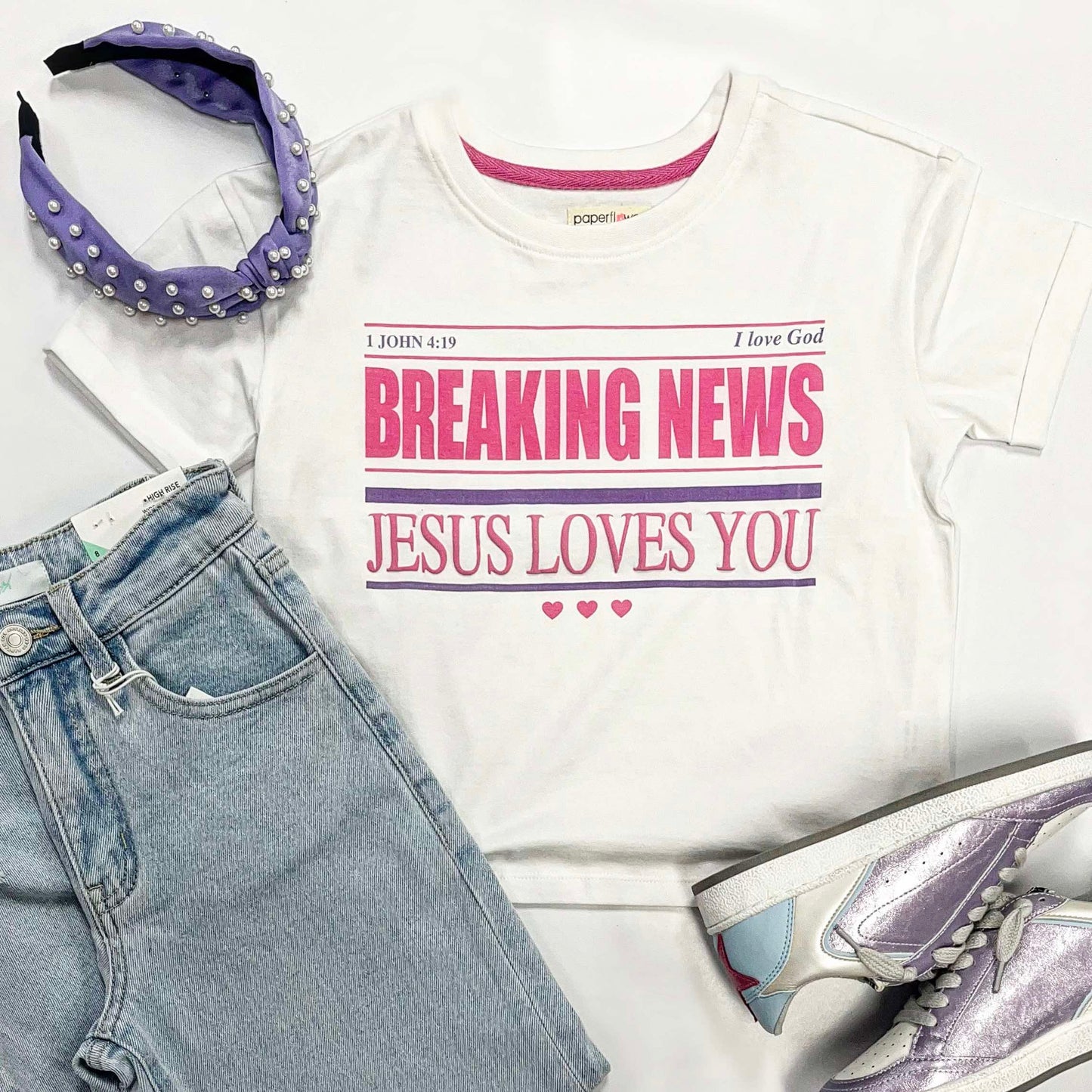 Breaking News Graphic Tee in White