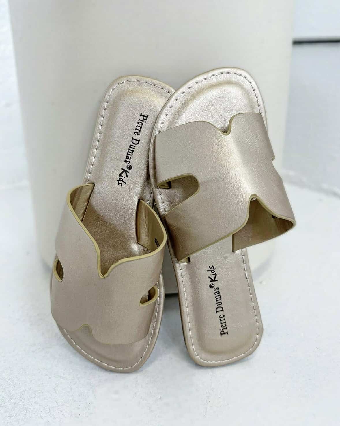 Chester Sandal in Gold