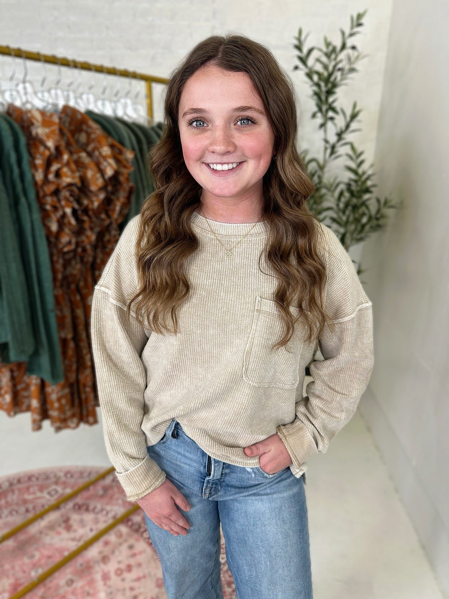 Presley Top in Khaki