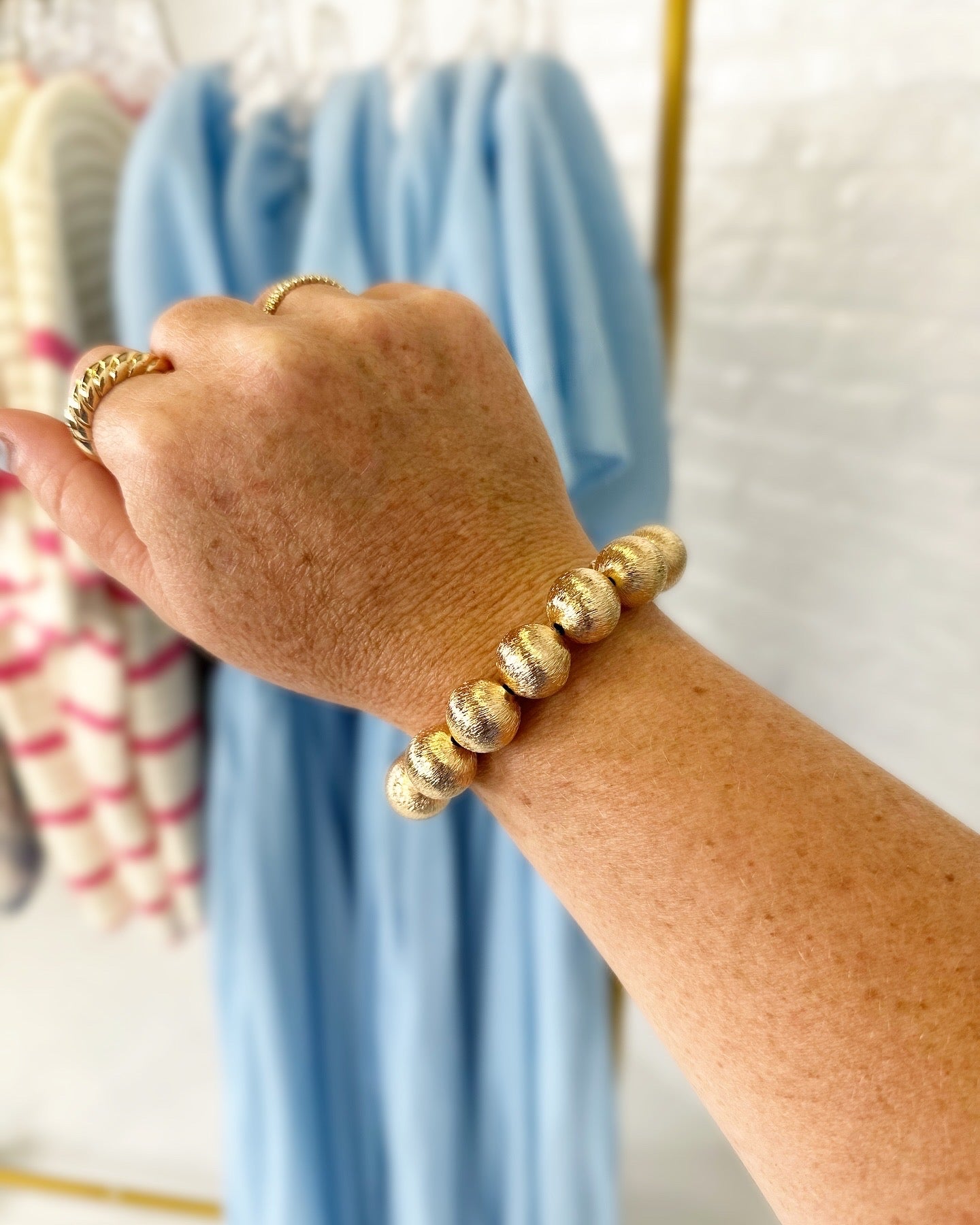 Lightweight Brass Textured Ball Stretch Bracelet