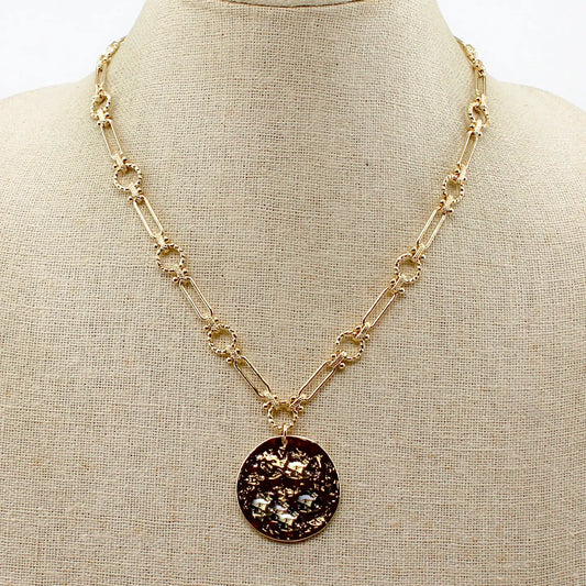 Gold Open Chain Hammered Circle Necklace