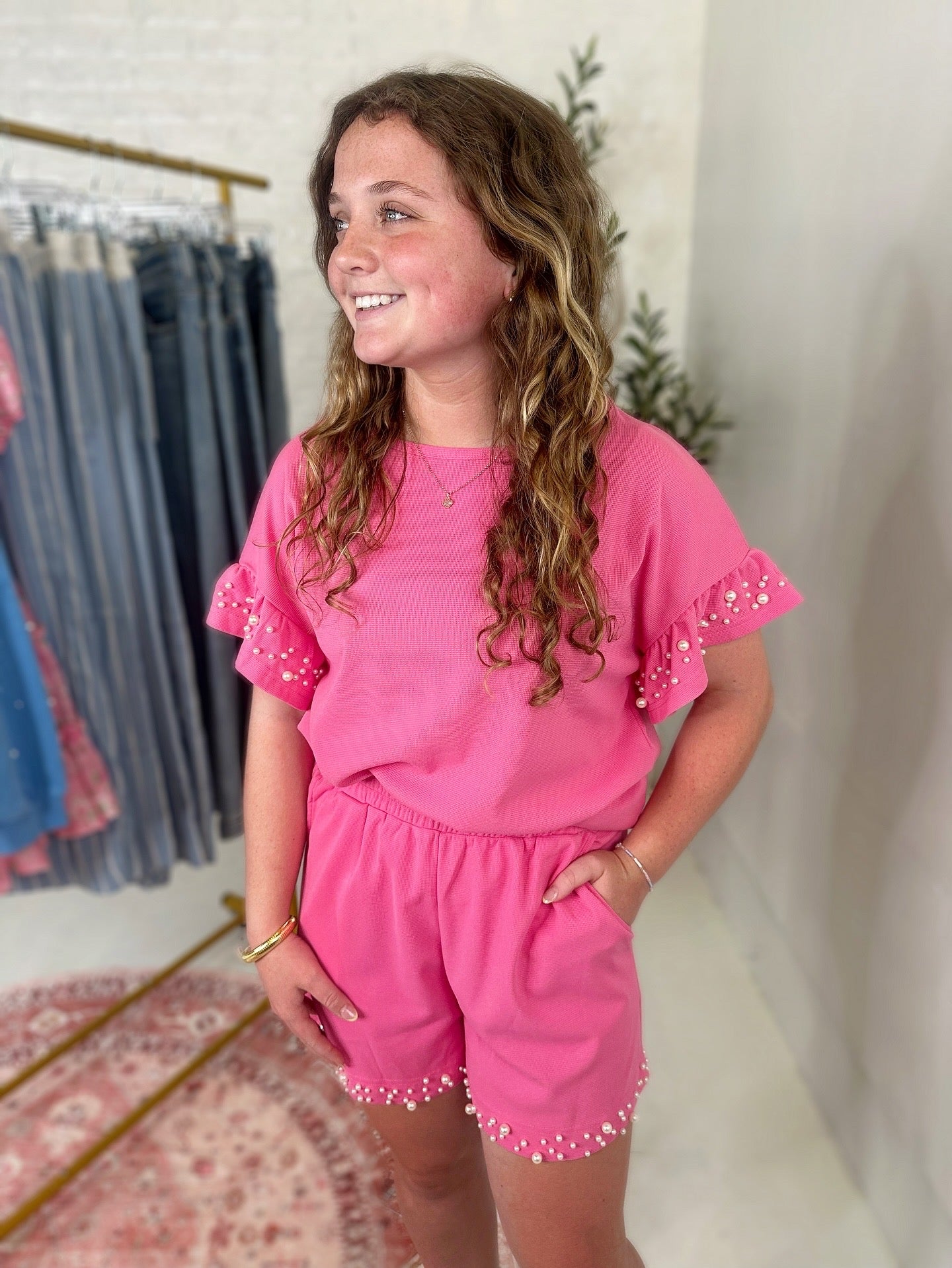Amy Pearl Set in Hot Pink
