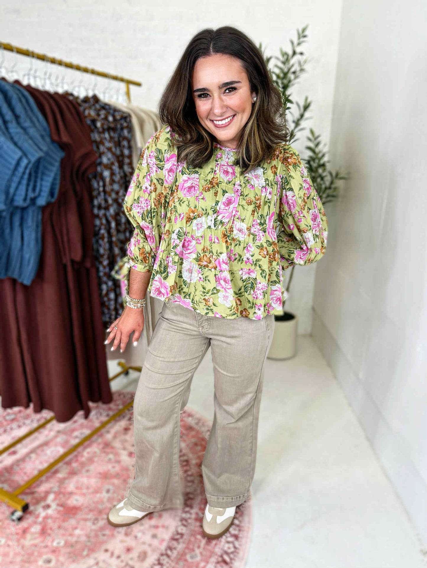 Mid Rise Tummy Control Crop Wide Leg in Taupe