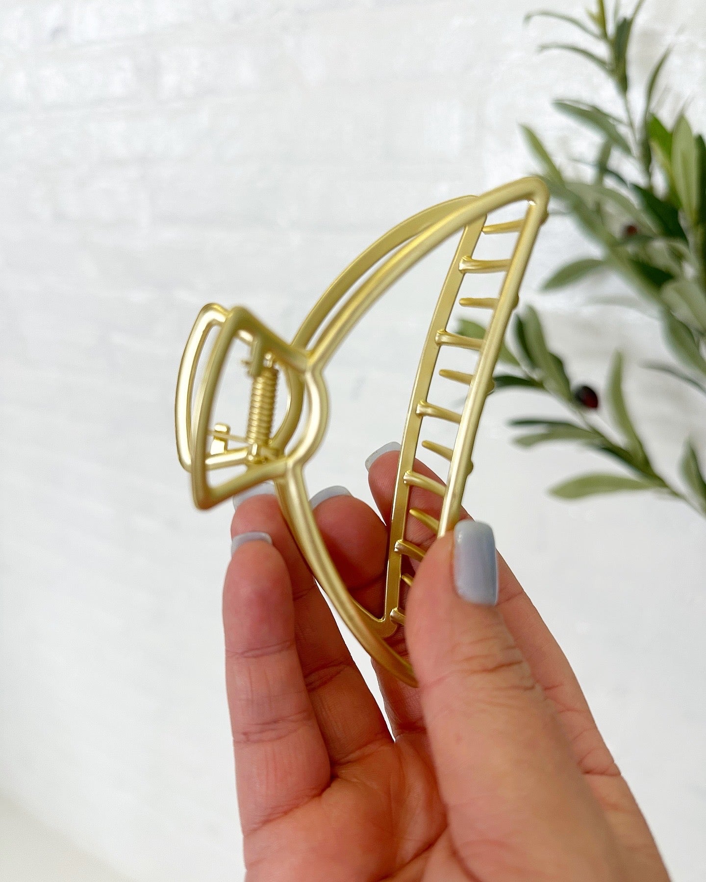 Half Moon Gold Hair Claw Clip