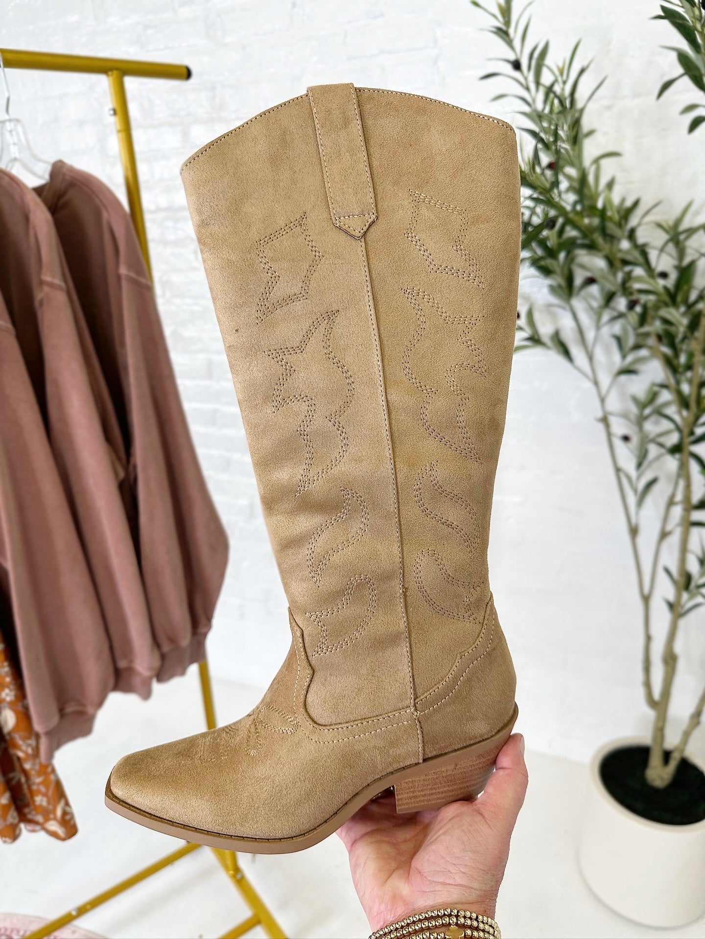Zahara Boot in Camel