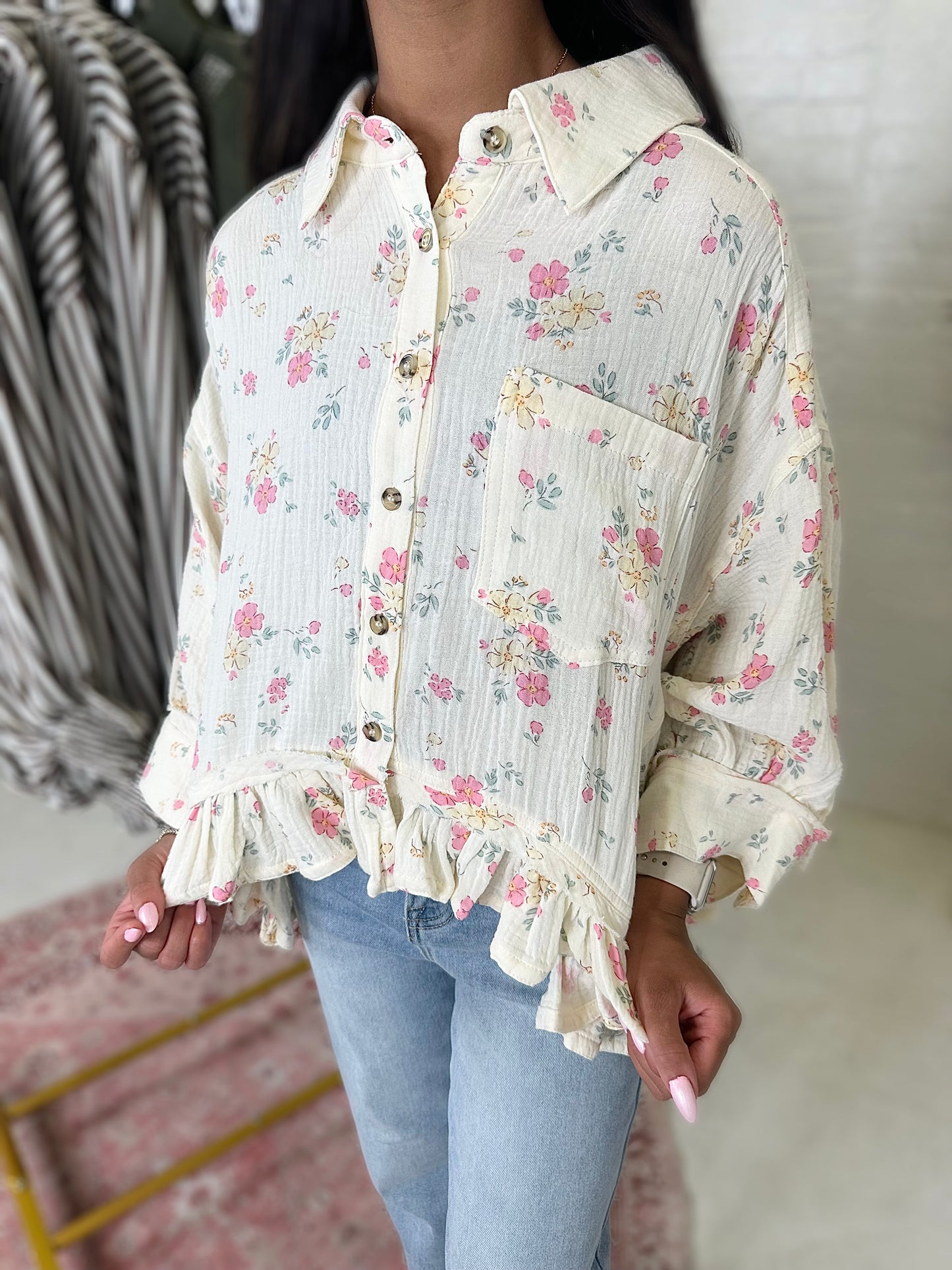 Kaley Top in Cream Floral