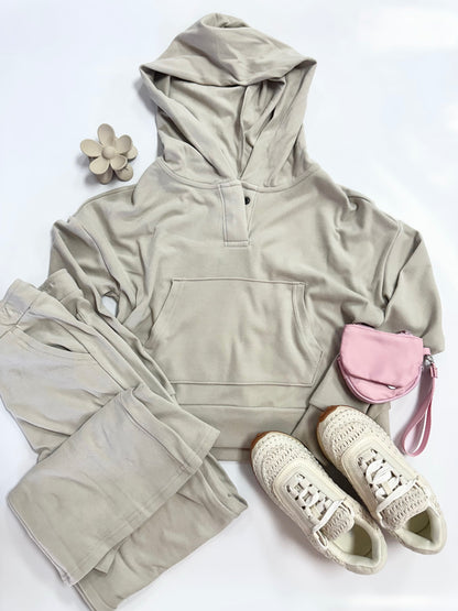 Audrey Snap Collar Hoodie Set in Cream