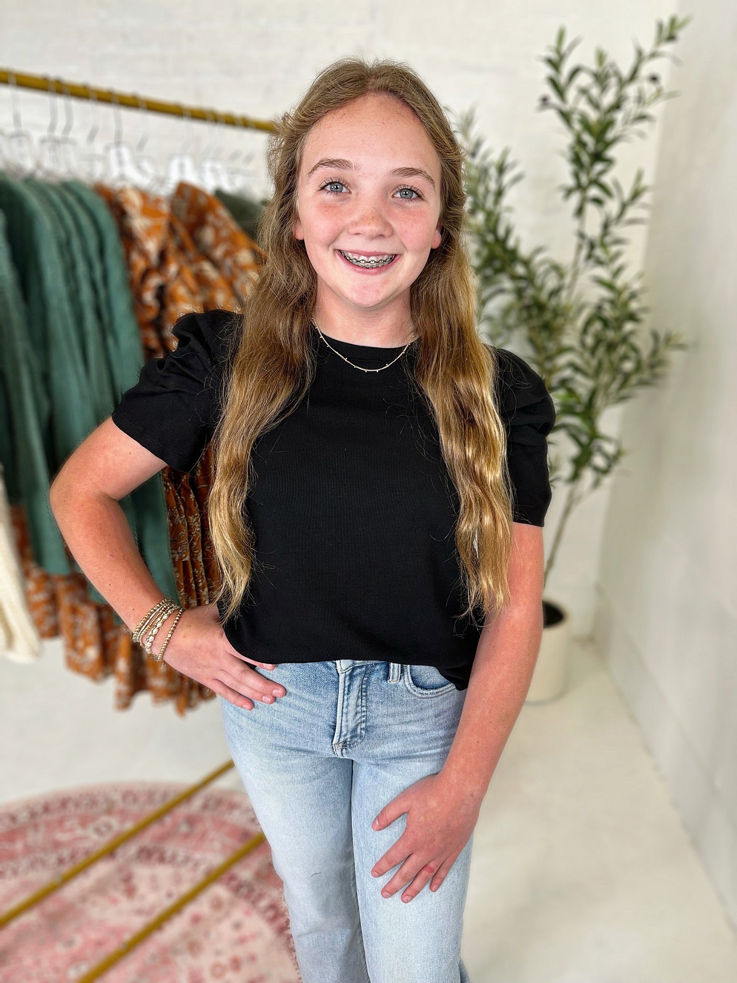 Ava Puff Sleeve Top in Black