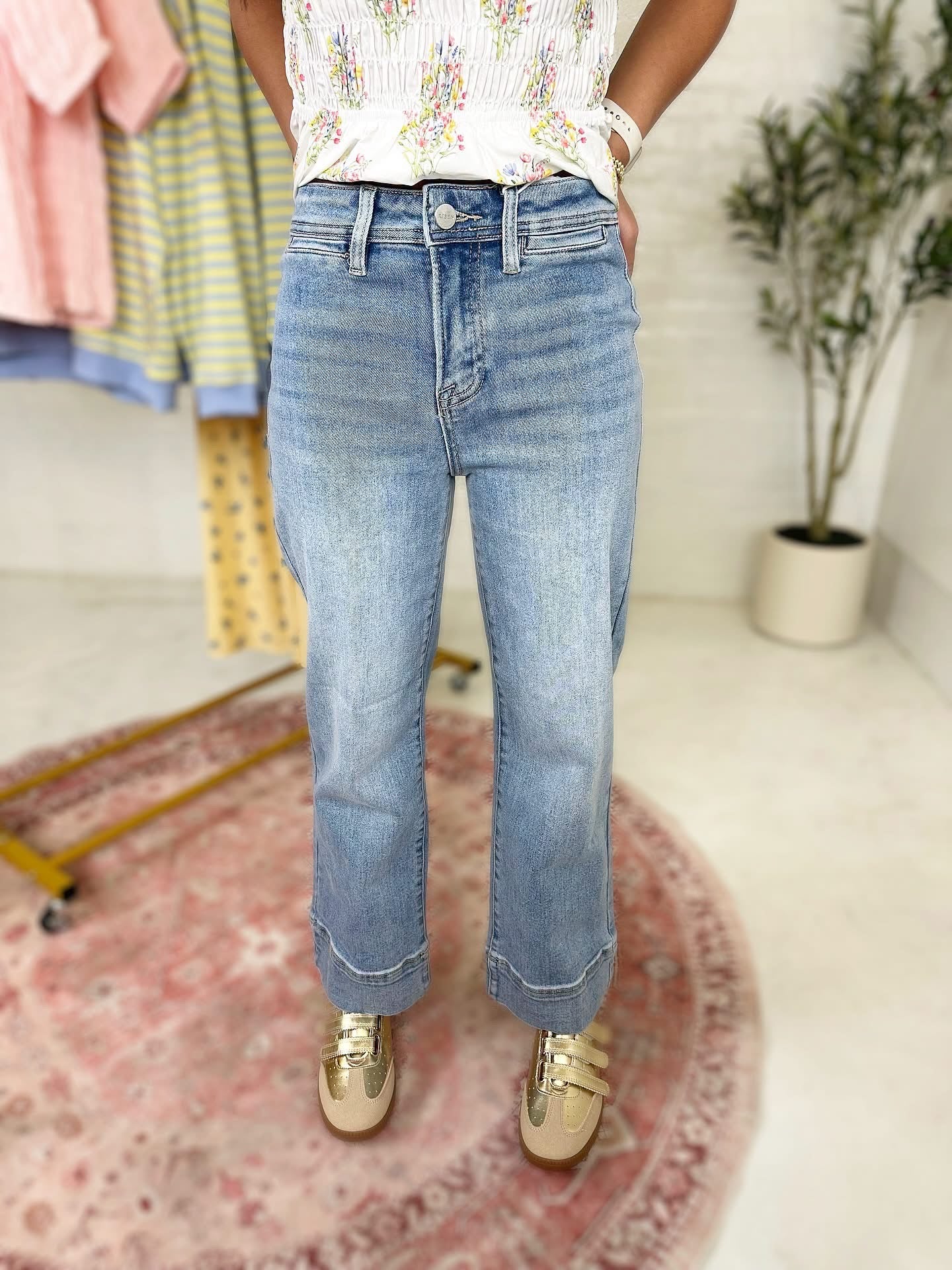 High Rise Crop Wide Jean in Light Wash