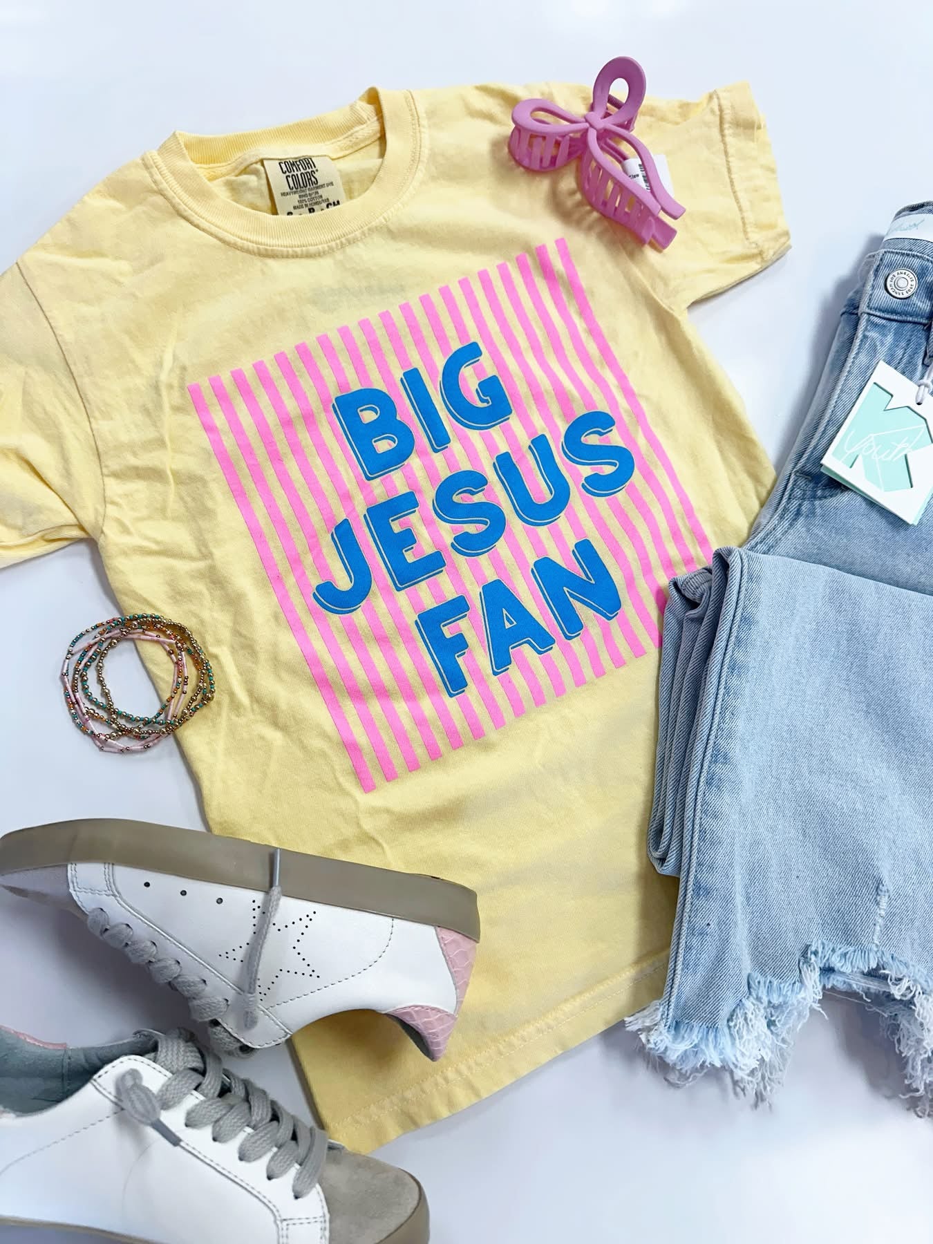 Big Jesus Fan Graphic Tee in Pink