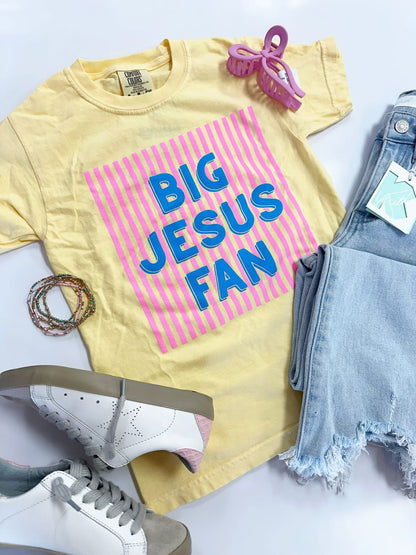 Big Jesus Fan Graphic Tee in Pink