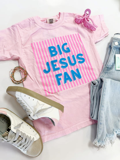 Big Jesus Fan Graphic Tee in Pink