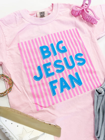 Big Jesus Fan Graphic Tee in Pink