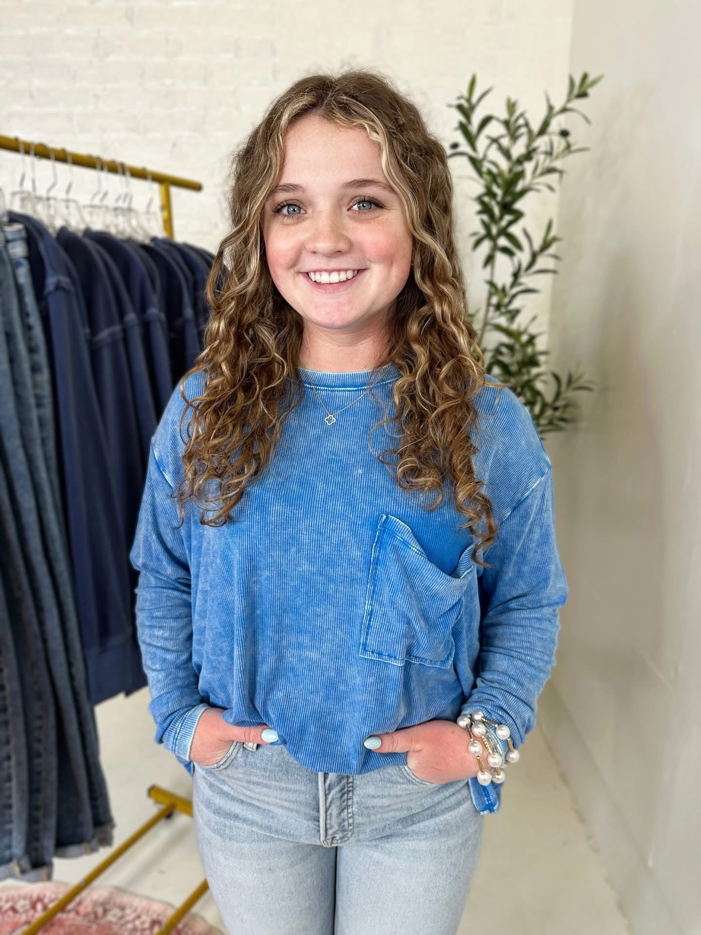 Mineral Wash Pocket Top in Ocean Blue