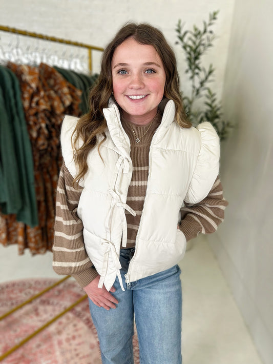 Hannah Bow Detail Vest in Cream