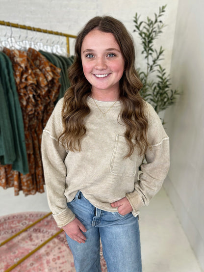 Presley Top in Khaki