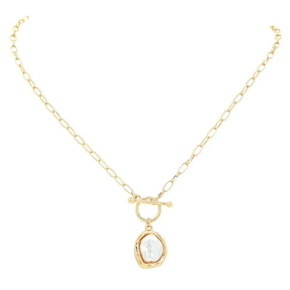 Freshwater Pearl and Toggle Necklace